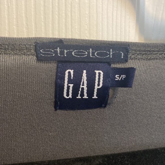 GAP V-neck 3/4 sleeve - Picture 2 of 4